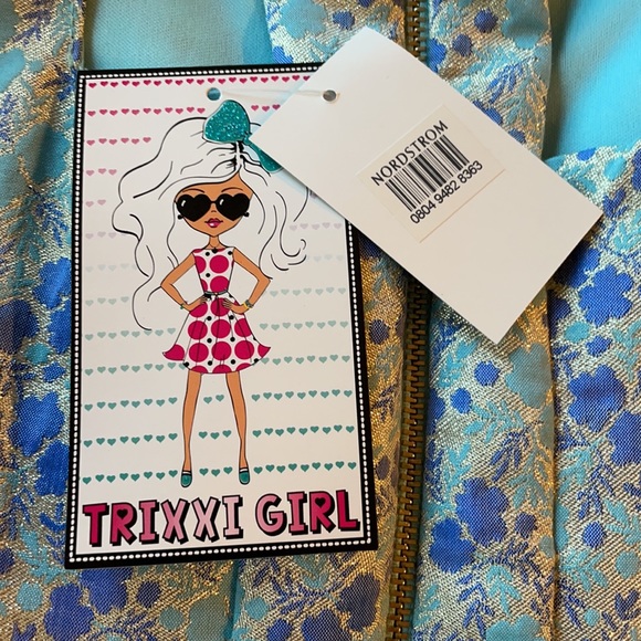 Big Girls Dress, Size 14 - Picture 3 of 3